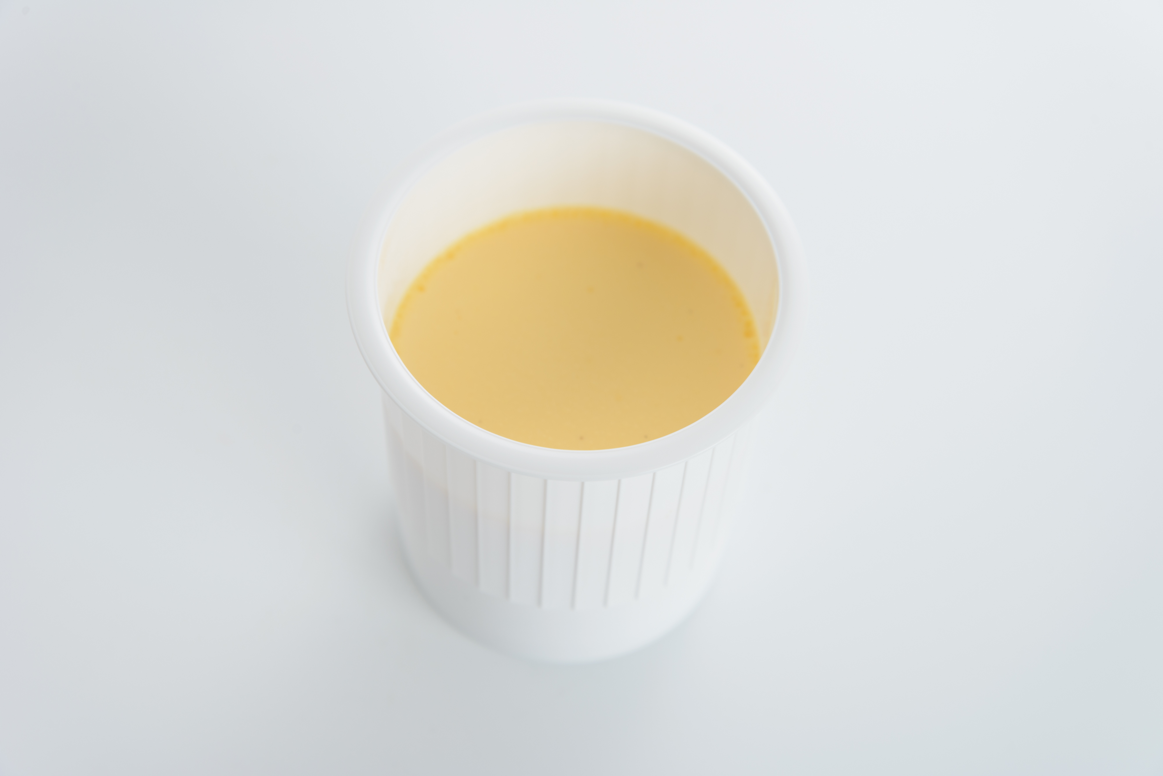 <H1>プリン</H1>
300円/生クリームと卵黄をたっぷり使用したなめらかプリン。
おすすめです。