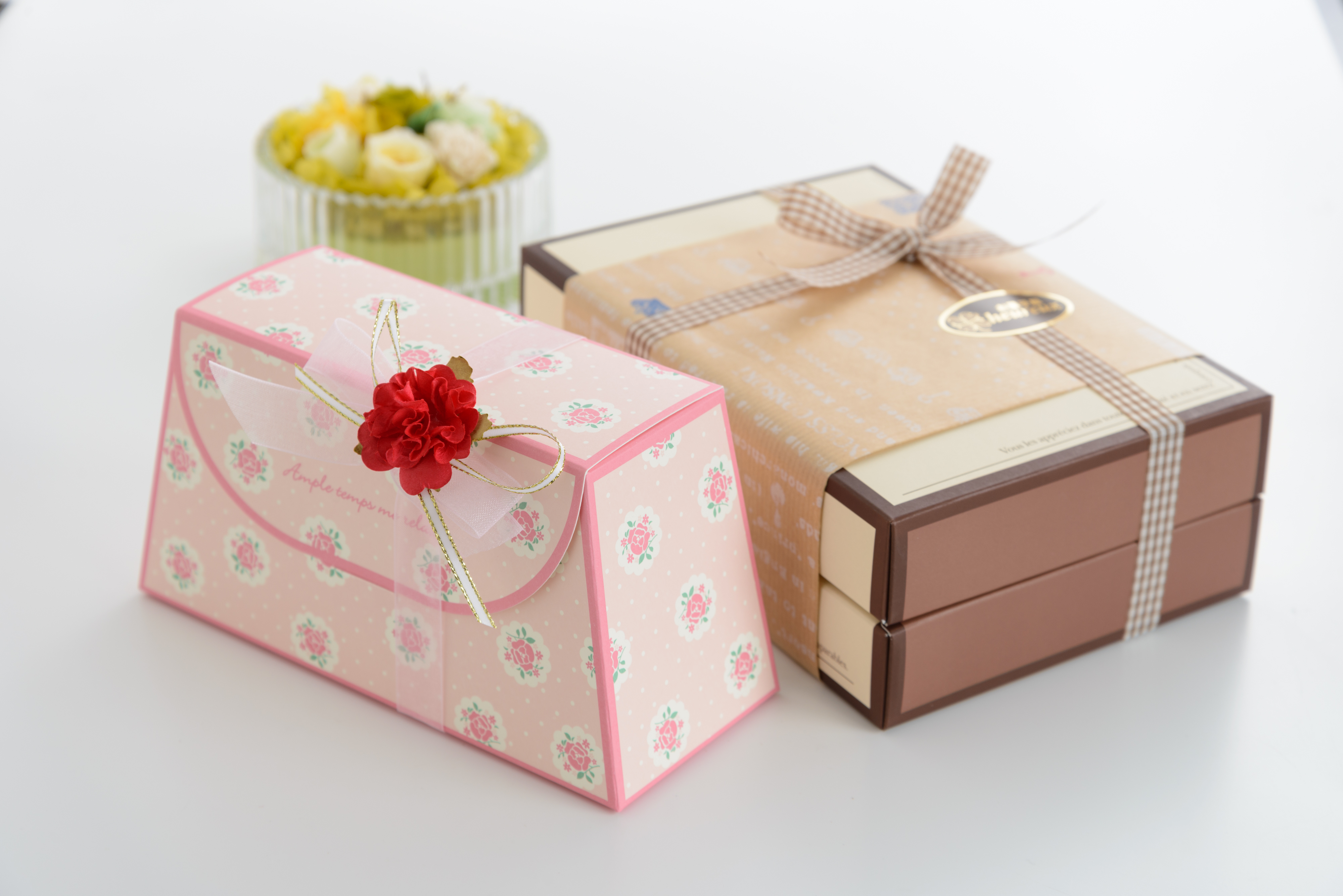 価格は全て税込です。
☆焼き菓子は、お好みで詰め合わせも出来ます☆
なお、地方発送も承ります。

たくさんの焼菓子のご注文は、当日ではご用意できない場合がございます。
あらかじめご予約いただきますようお願い致します。